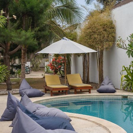 Villa Rika Τζίλι Τραγουανγκάν Εξωτερικό φωτογραφία