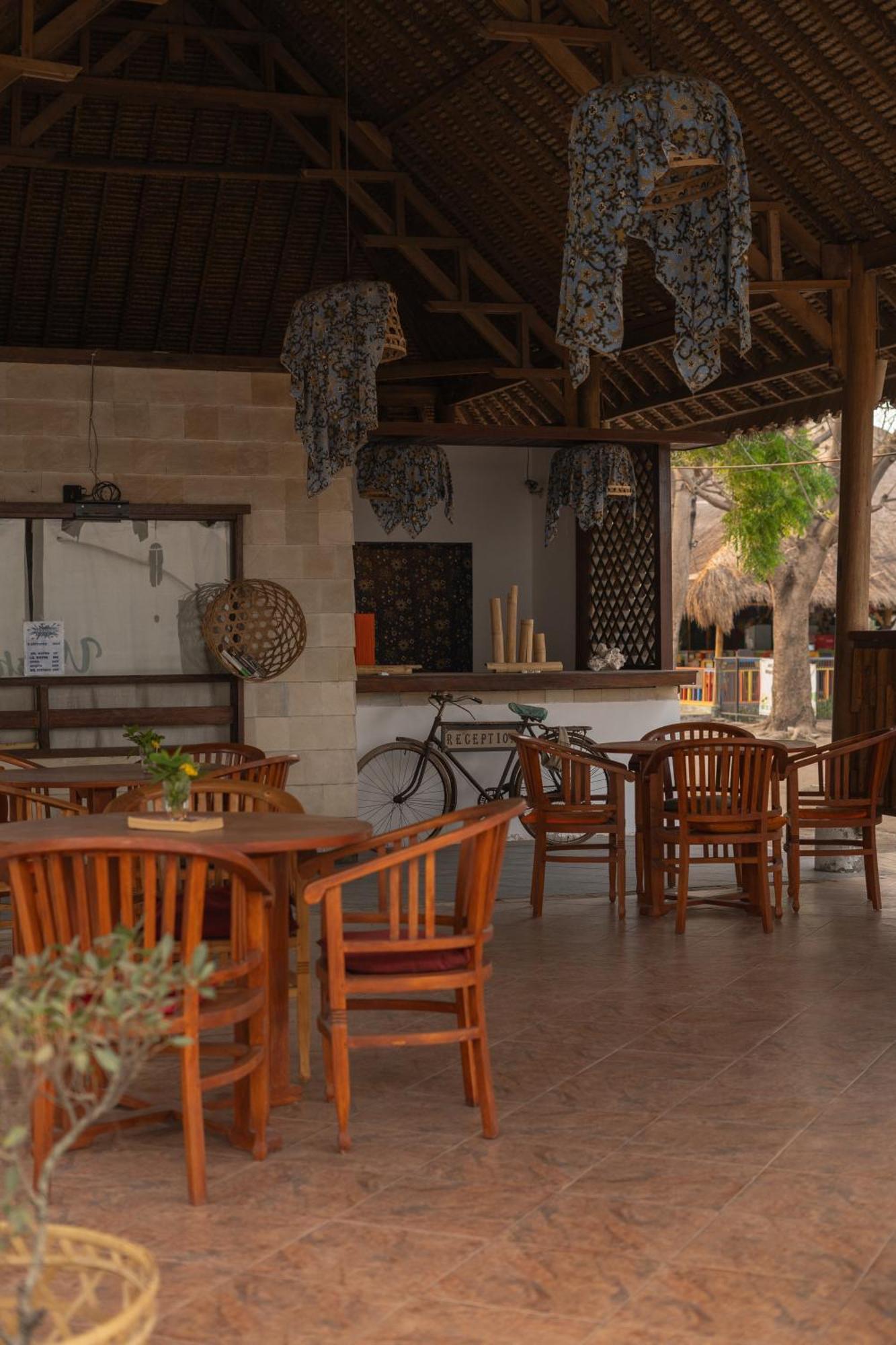 Villa Rika Τζίλι Τραγουανγκάν Εξωτερικό φωτογραφία